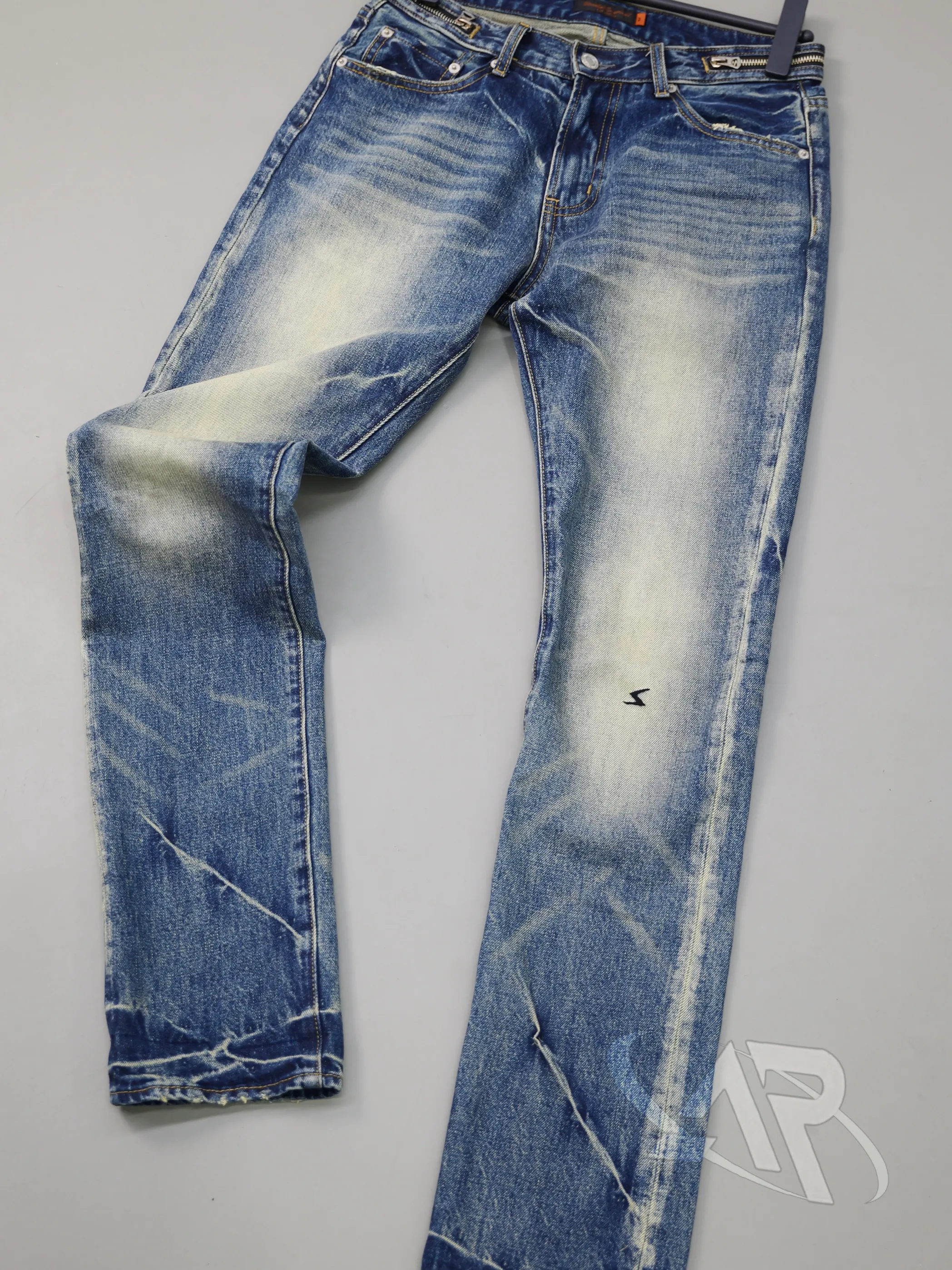 undercover jeans